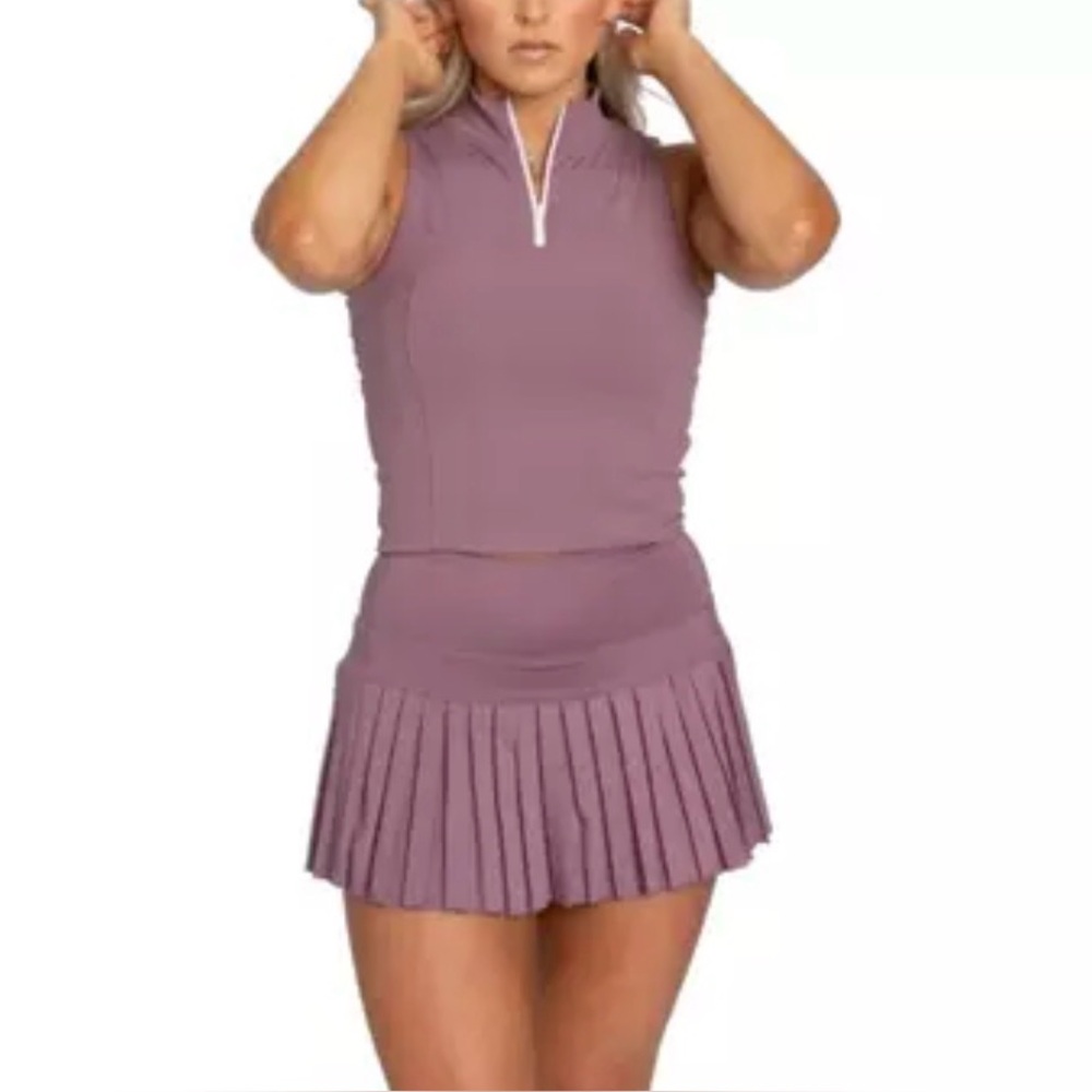 NWOT Goldhinge Tennis Skirt